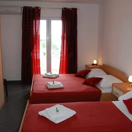 Saldun Τρογκίρ